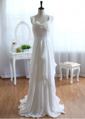 Ruffled Sweetheart Neck Ivory Pleated Chiffon Beach Wedding Dress
